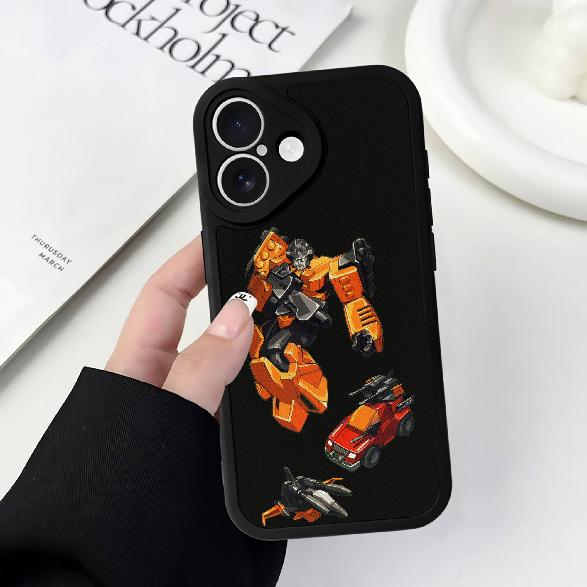 （画像用）  【iPhone 16シリーズ対応】シリコンスマホケース（レザー調） 材質：シリコン